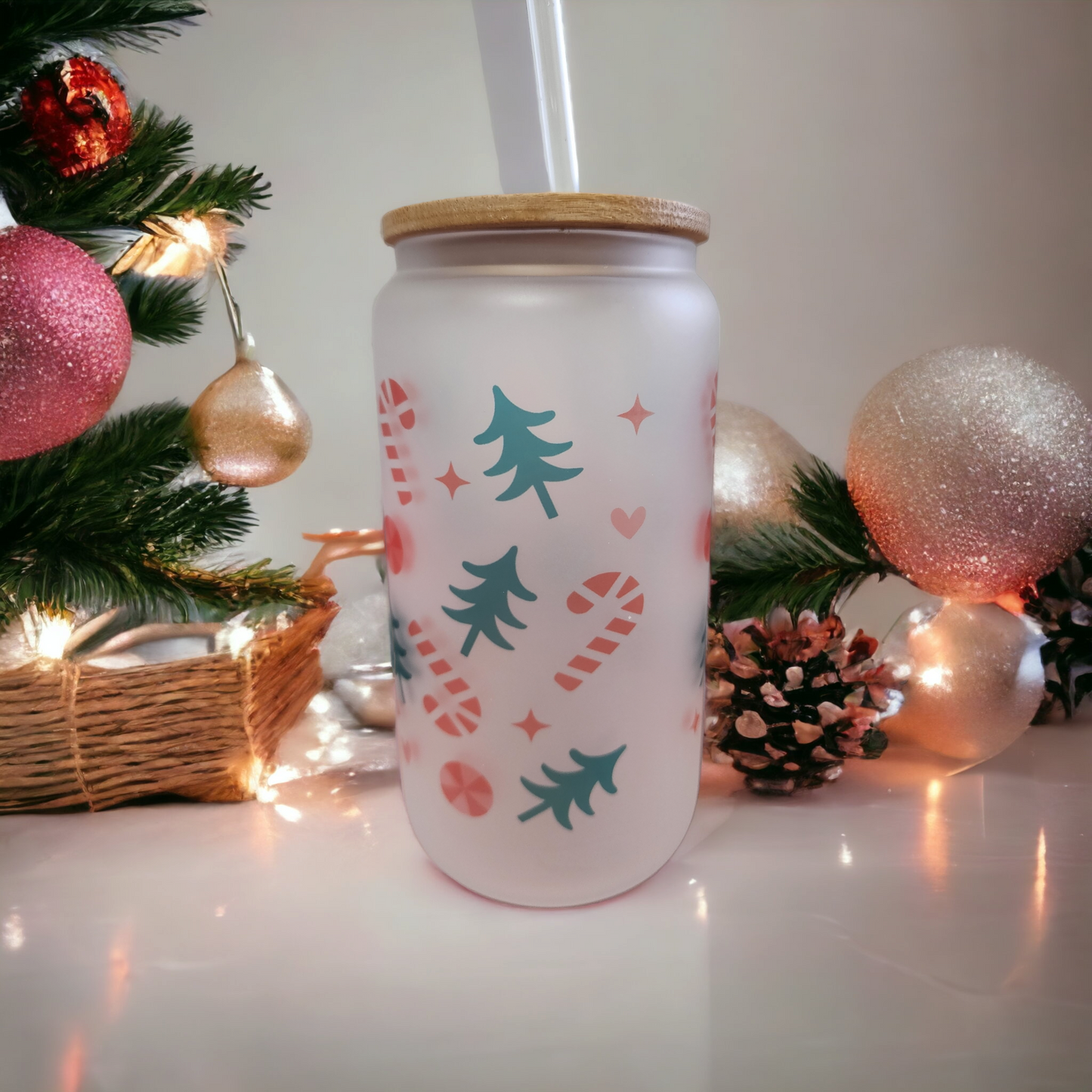 16oz candy caney and tree frosted cup